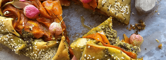 Tarta De Pesto De Apio, Zanahorias y Rabanitos - ExtraVirgen.Store