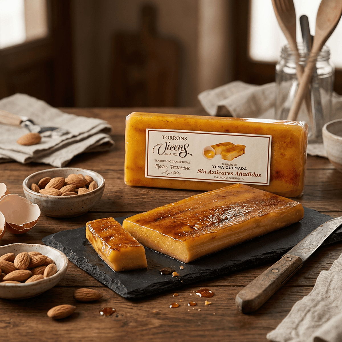 Turrón Artesanos sin azúcar Yema Quemada Vicens 1 x 250 gr - Bombones - Vicens - 8410495540349 - ExtraVirgen.Store